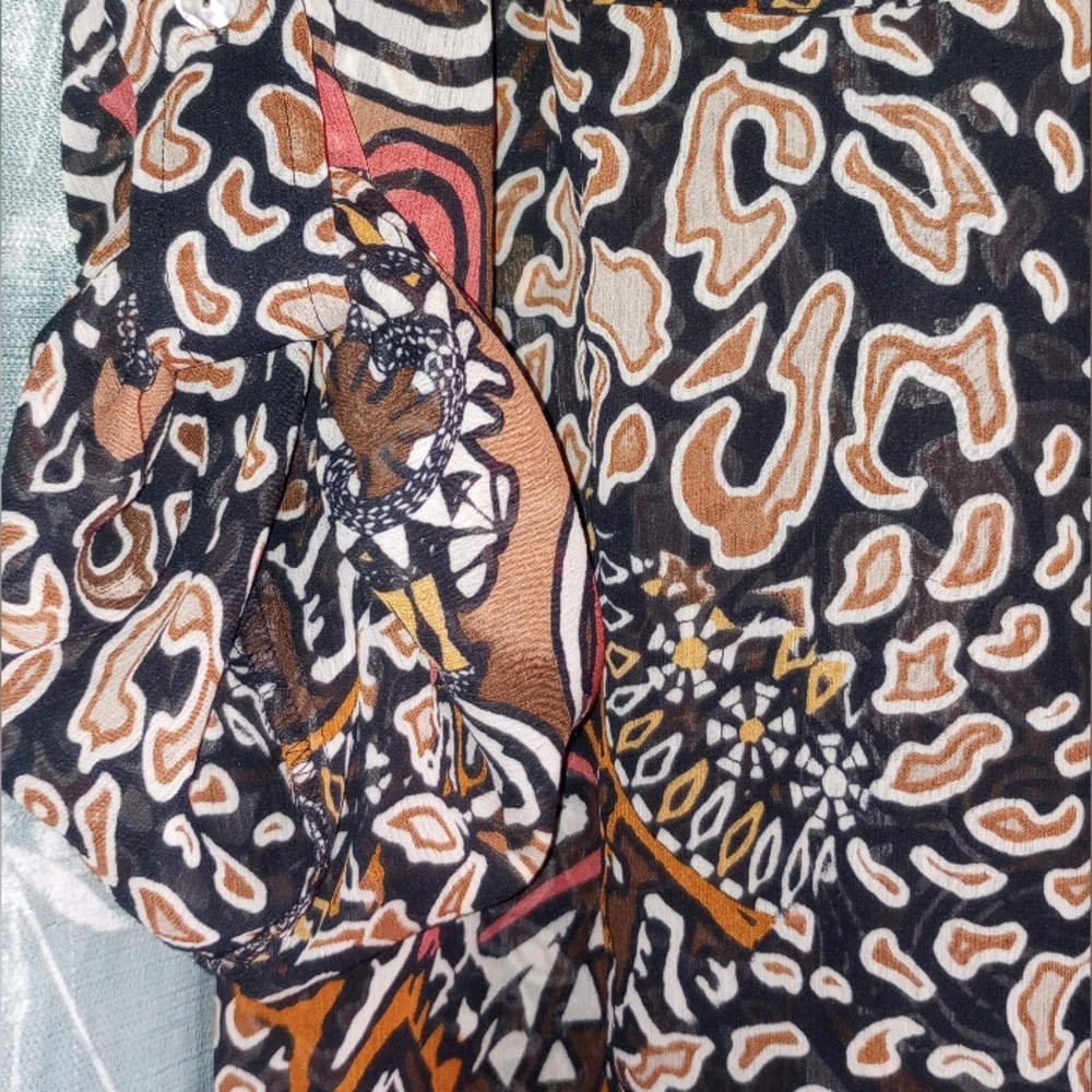 Ruby Rd Geometric Print Long Sleeve Bottom Down S… - image 5